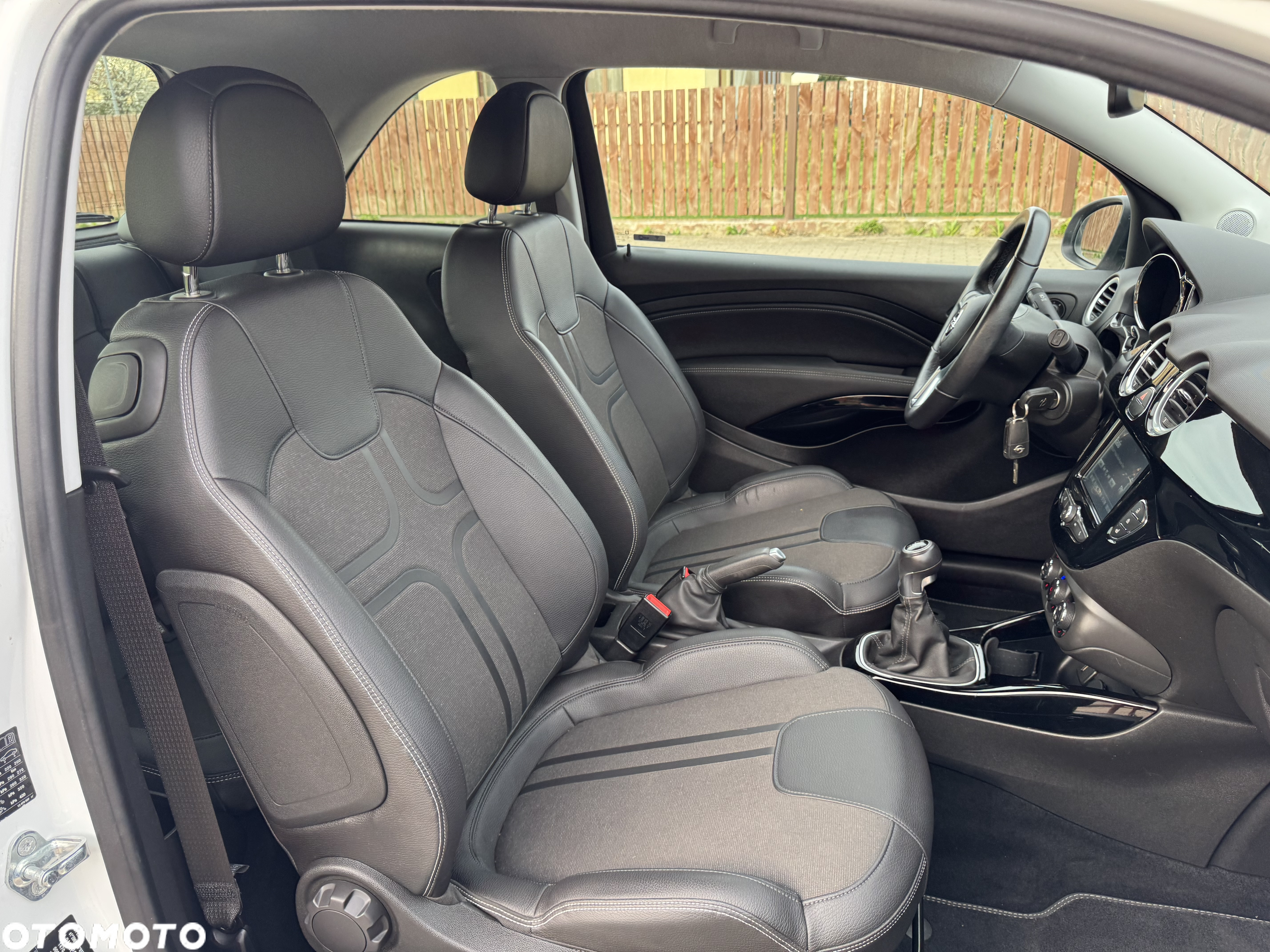 Opel Adam 1.2 Black Jack - 9