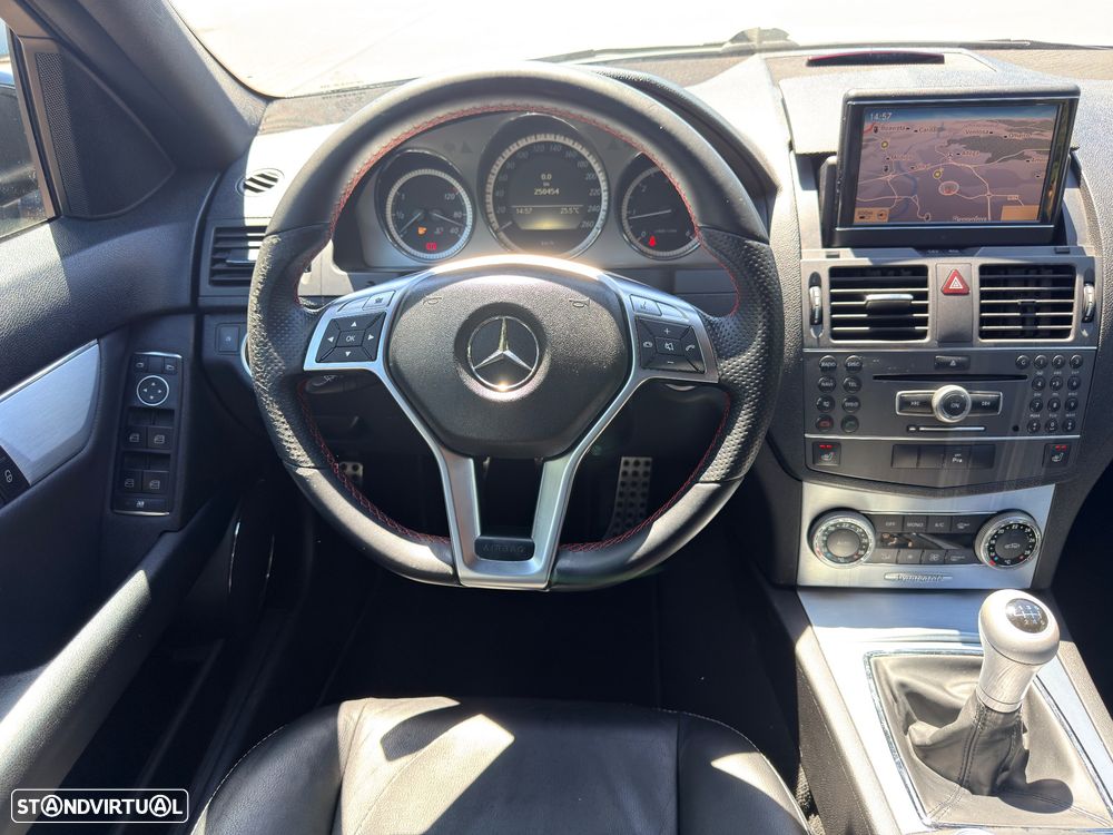 Mercedes-Benz C 220 Station CDI DPF BlueEFFICIENCY SPORT EDITION - 20