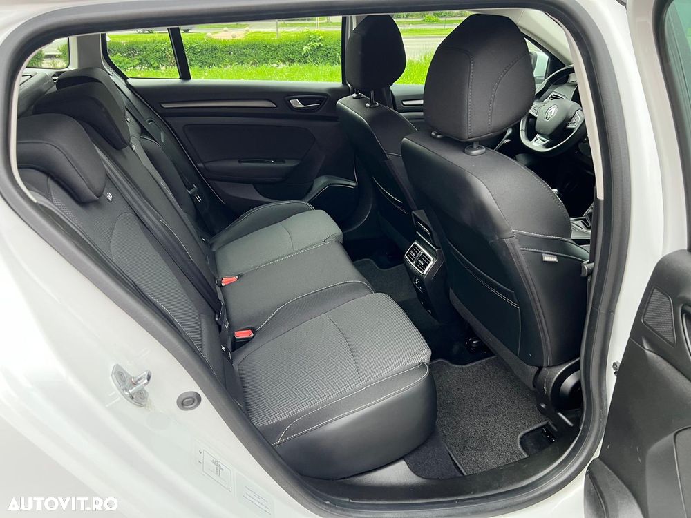 Renault Megane Blue dCi 116 Intens - 15