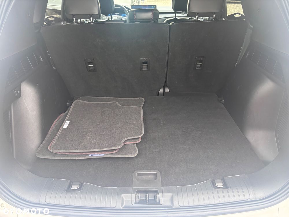 Ford Escape - 34