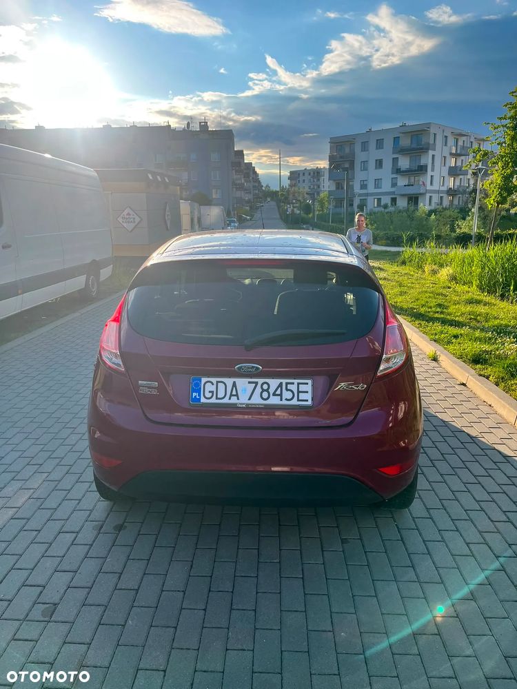 Ford Fiesta 1.0 Champions Edition - 6