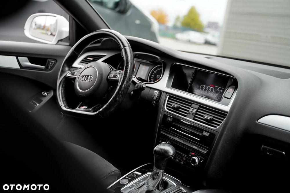 Audi A4 - 24