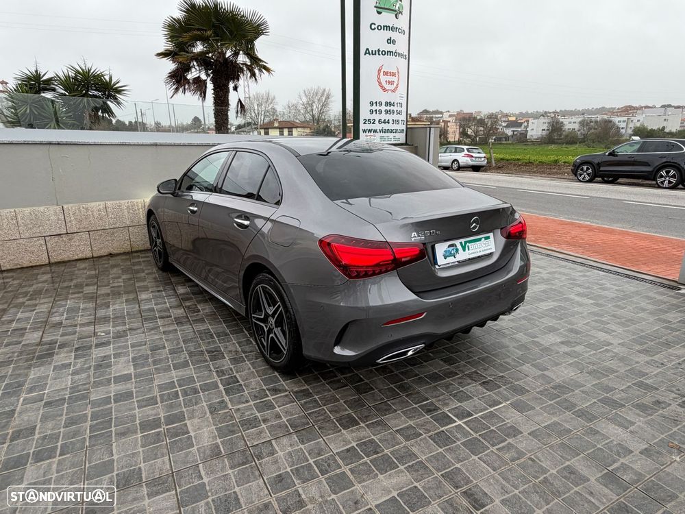 Mercedes-Benz A 250 Limousine e AMG Line - 6