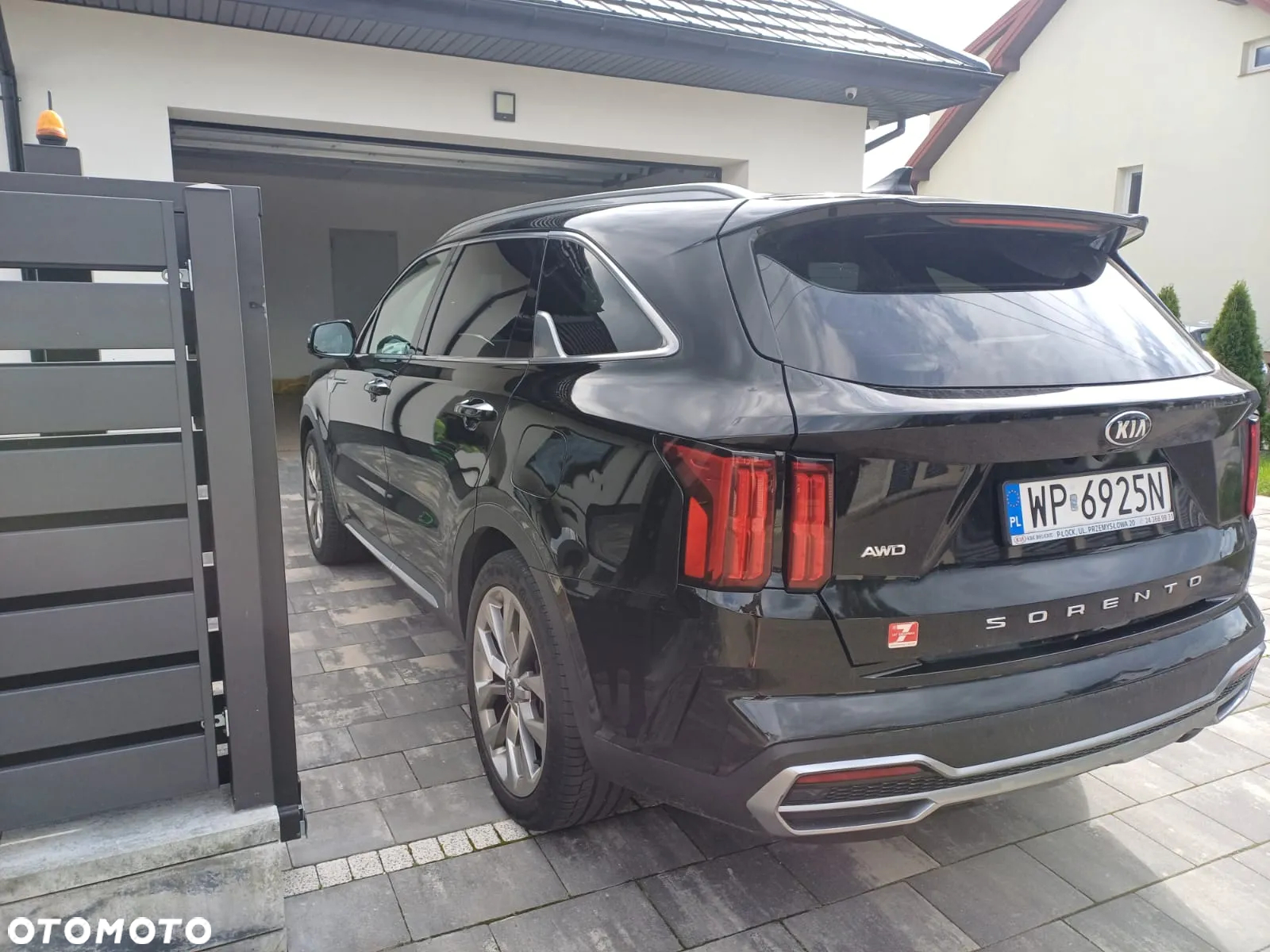 Kia Sorento - 4