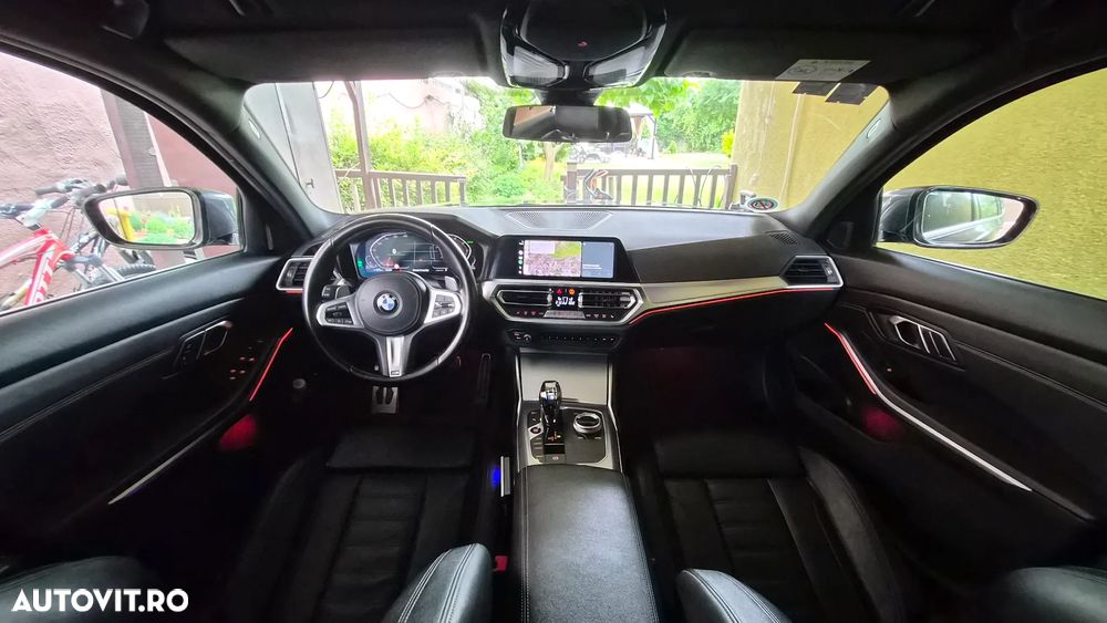 BMW Seria 3 320d Aut. M Sport - 9