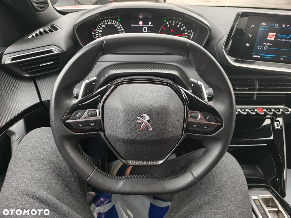 Peugeot 2008 - 16