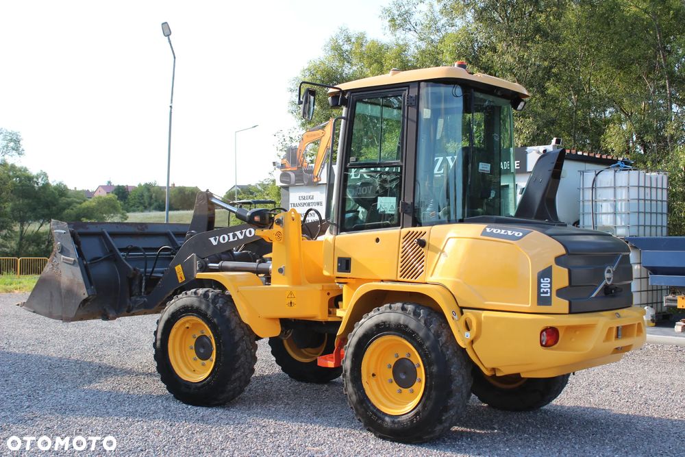 Volvo L30G Łyżka Widły Gwarancja Kamera - 12