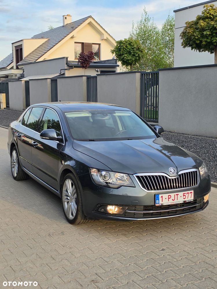 Skoda Superb 1.6 TDI Ambition - 3