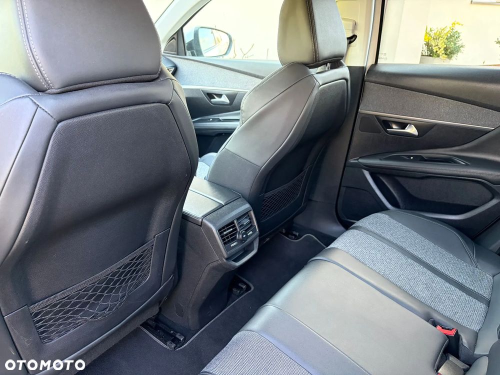 Peugeot 3008 BlueHDi 130 Stop & Start EAT8 Allure - 16