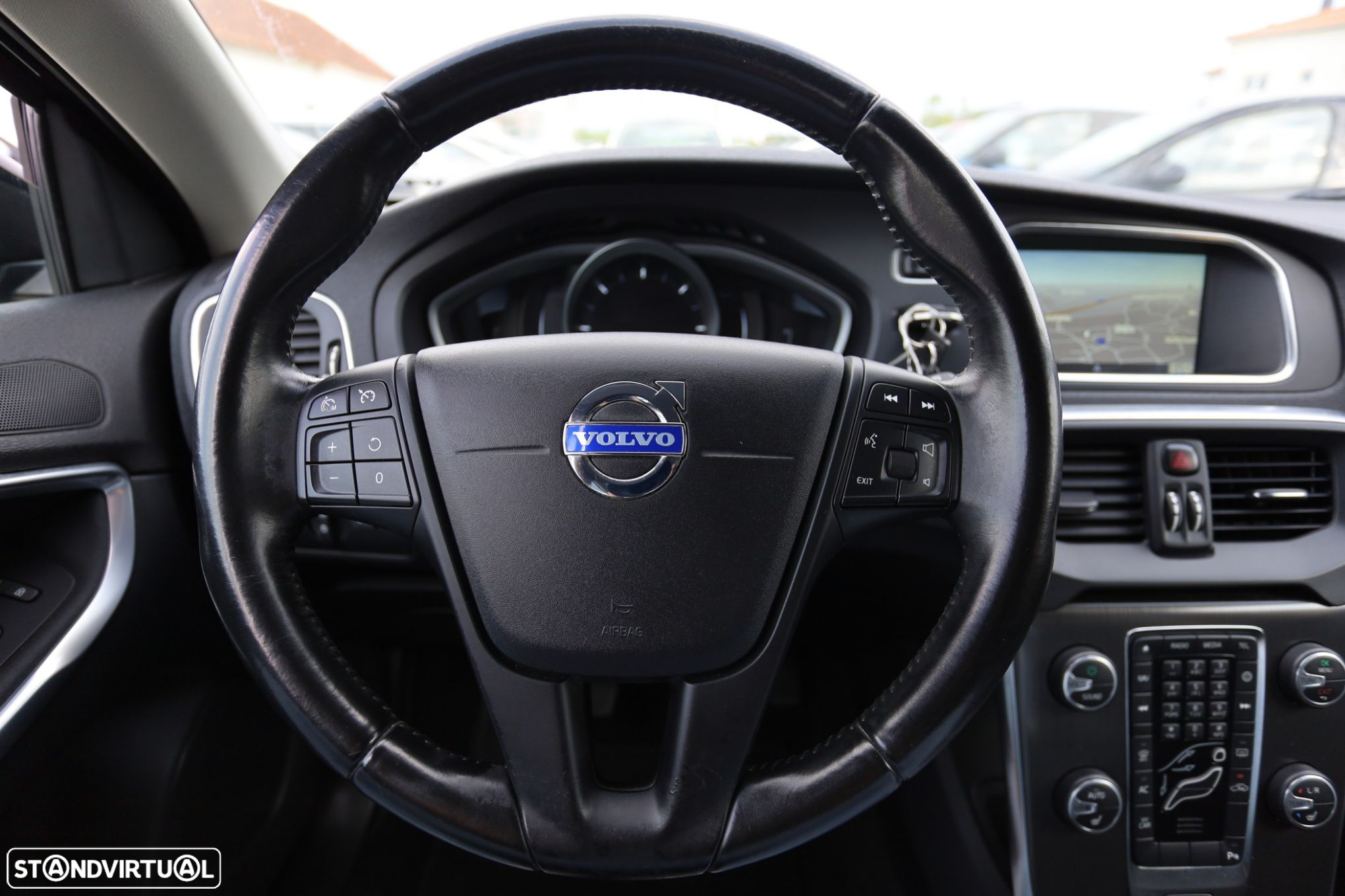 Volvo V40 D2 You - 12