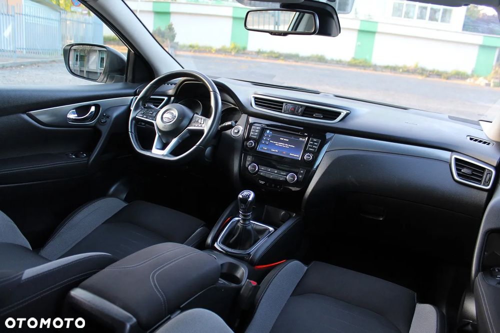 Nissan Qashqai 1.6 DIG-T 360 - 23