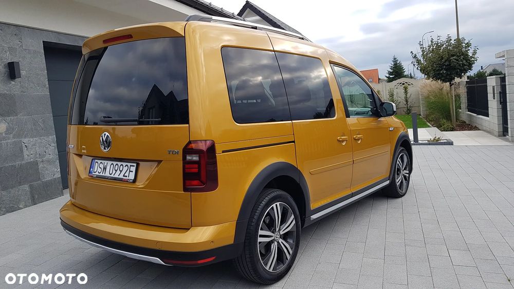 Volkswagen Caddy 2.0 TDI Alltrack DSG - 39