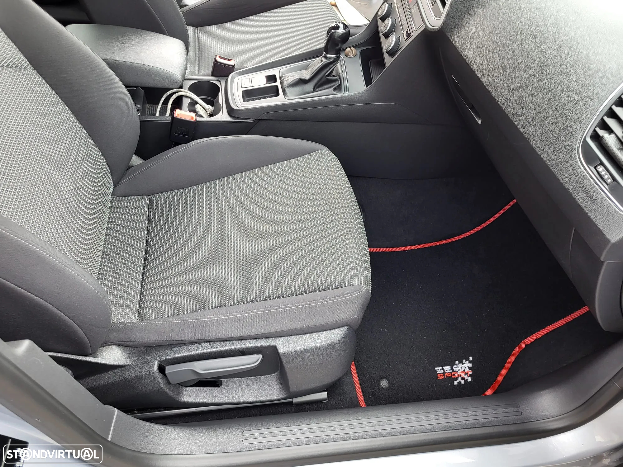 SEAT Leon 1.2 TSI S&S Style - 34