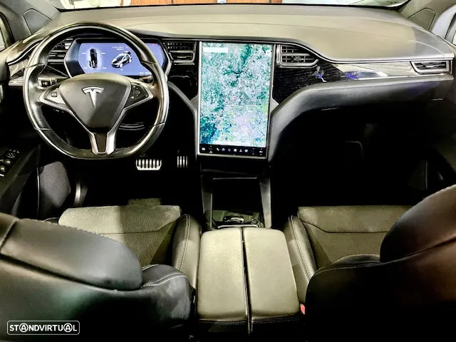 Tesla Model X 100D - 3