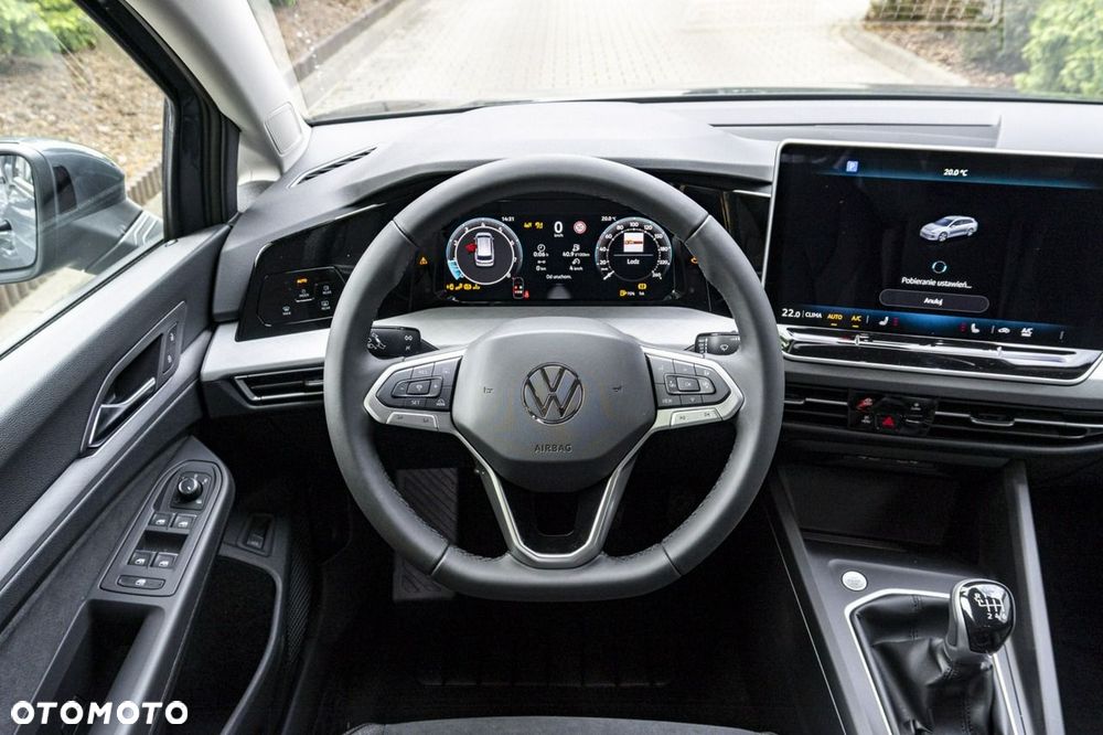 Volkswagen Golf - 16