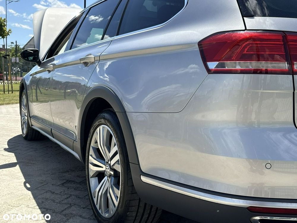 Volkswagen Passat Alltrack 2.0 TDI Bi-Turbo SCR 4Mot DSG - 40