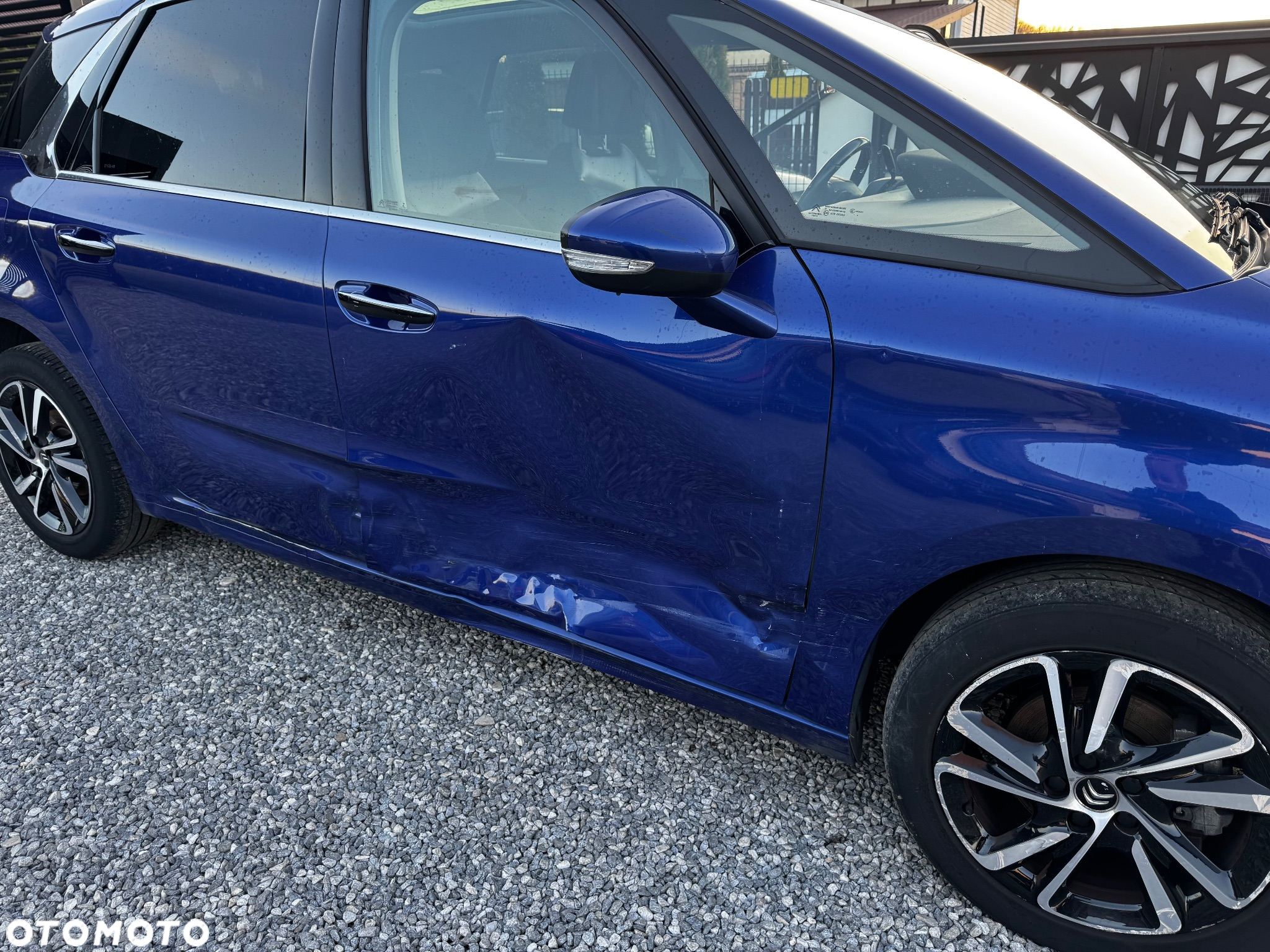 Citroën C4 Picasso PureTech 130 Stop&Start EAT6 SHINE - 27
