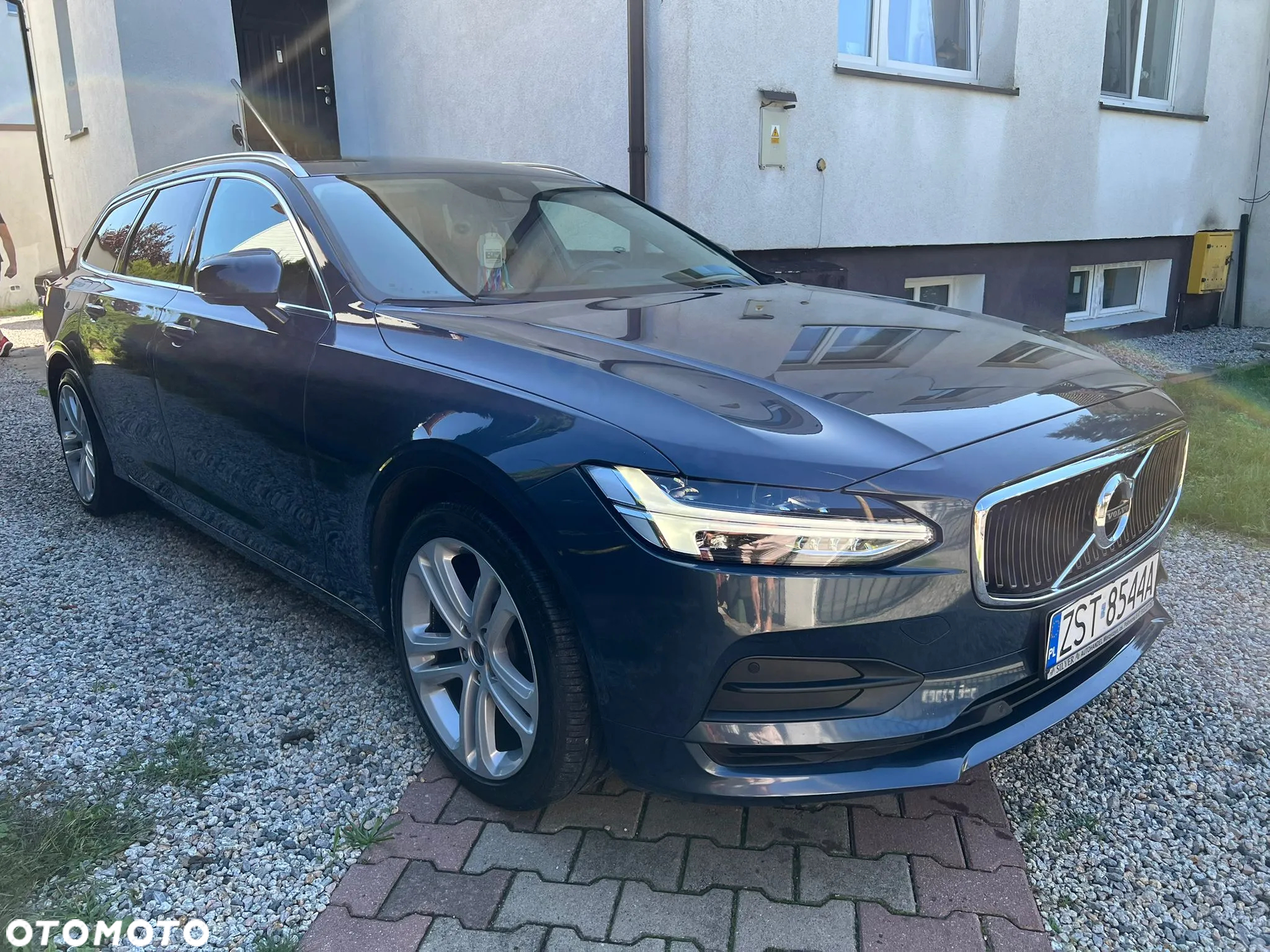 Volvo V90 D3 Momentum - 11