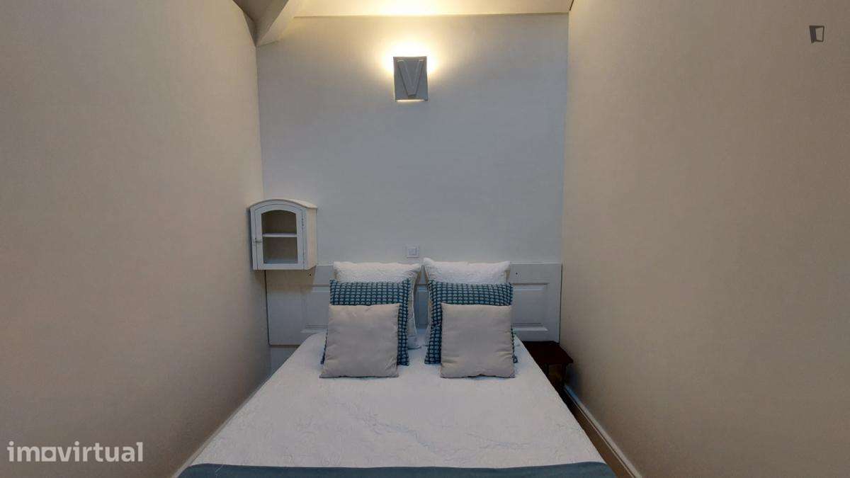 Apartamento com 2 quartos - localizado em Miragaia Porto - Grande imagem: 4/25