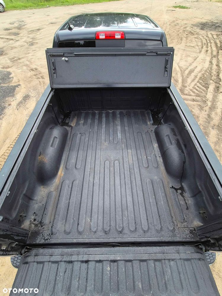 Dodge RAM 5.7 4x4 - 5