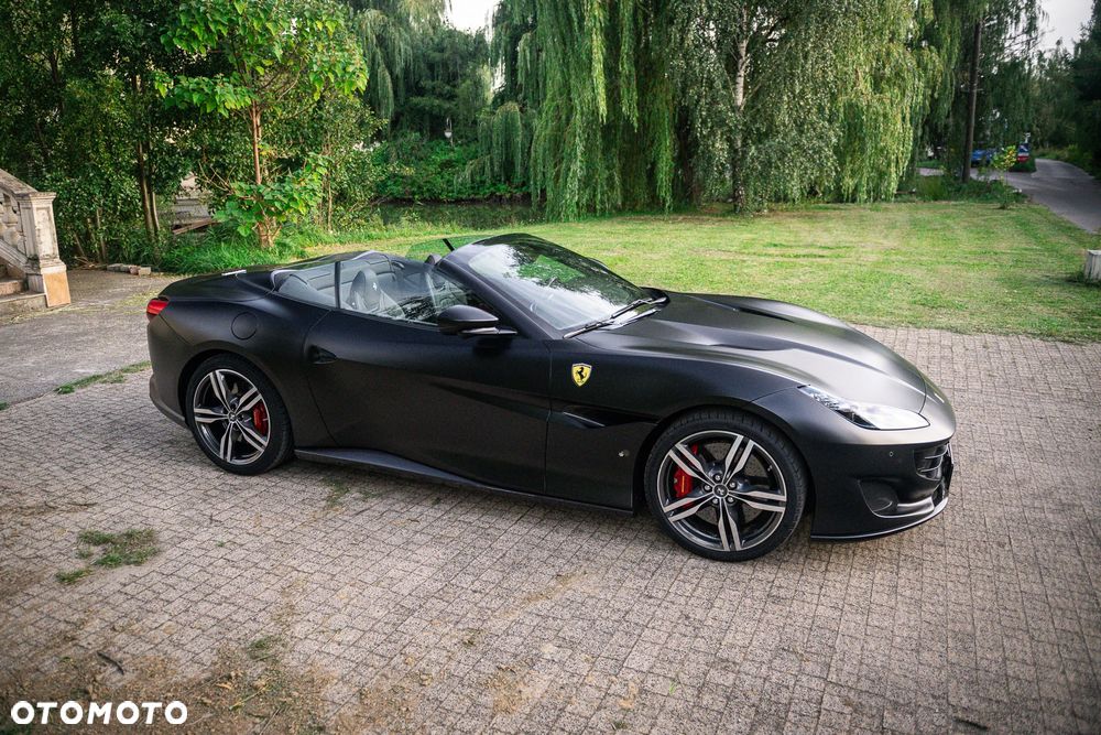 Ferrari Portofino - 18