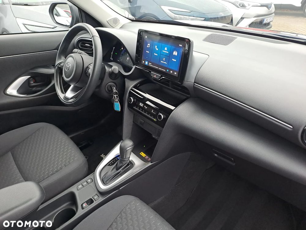 Toyota Yaris Cross Hybrid 1.5 Comfort - 32