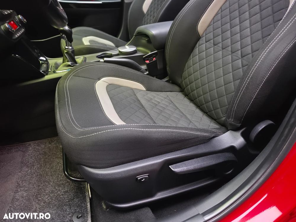 Kia Ceed 1.6 CRDi 136 ISG GT Line - 32