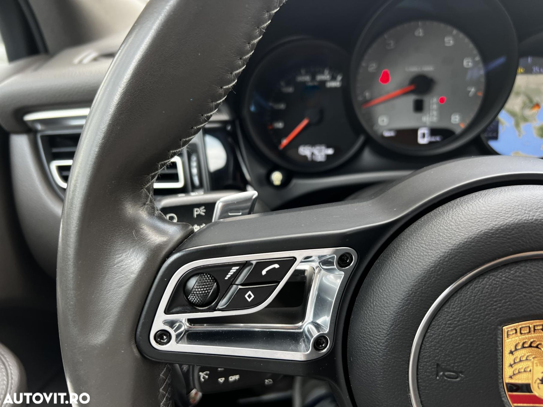 Porsche Macan S - 22