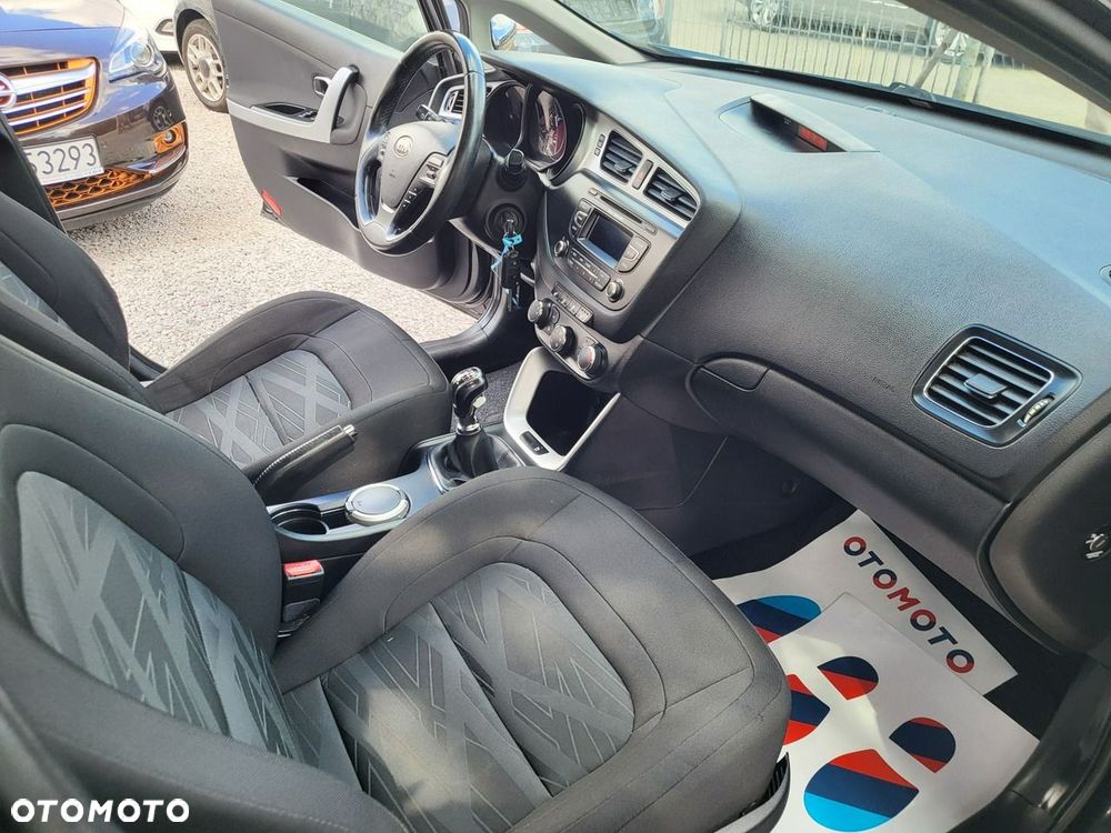 Kia Ceed - 18