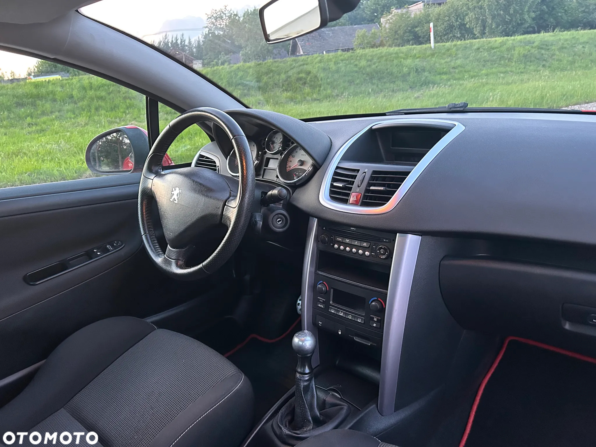 Peugeot 207 CC 120 VTi Sport - 10