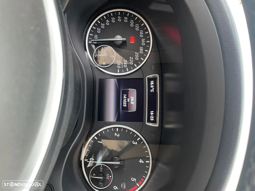 Mercedes-Benz A 180 CDI (BlueEFFICIENCY) Style - 15