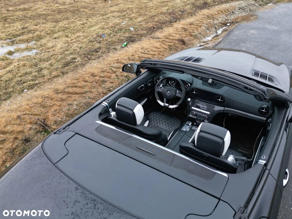 Mercedes-Benz SL 63 AMG - 4