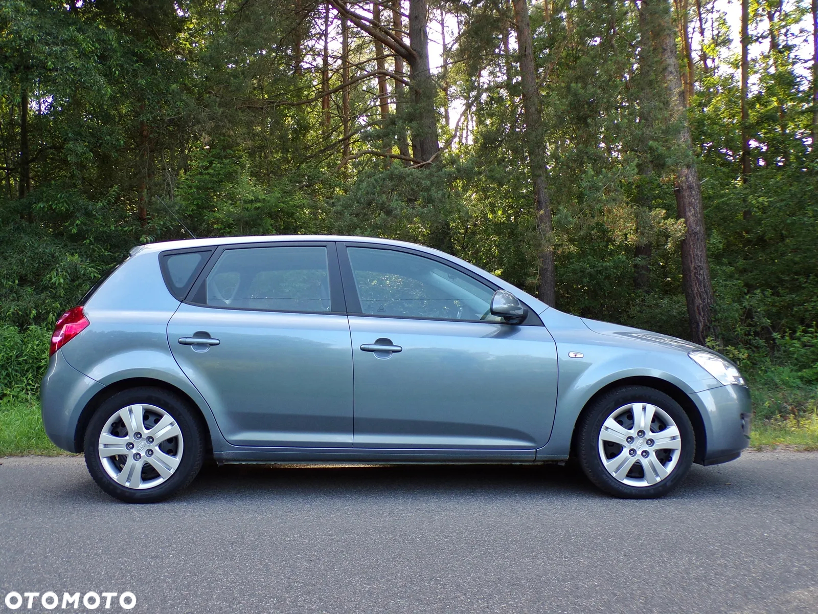 Kia Ceed Cee'd 1.6 Crdi Comfort + - 7