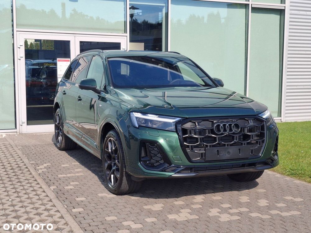 Audi Q7 - 8
