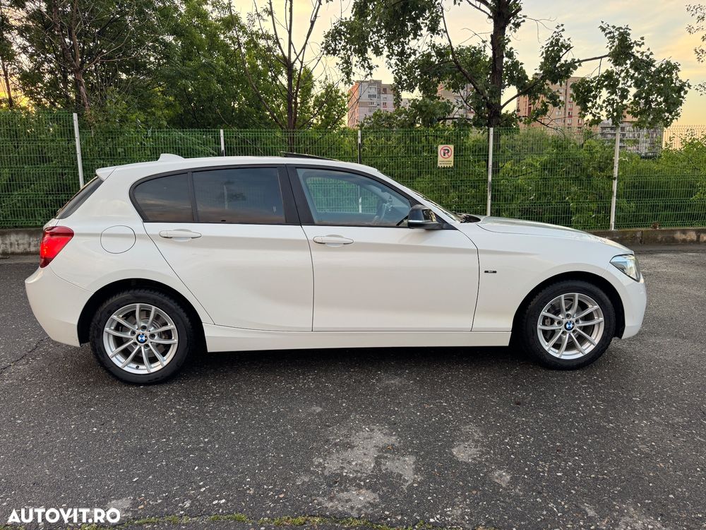 BMW Seria 1 120d Sport Line - 12