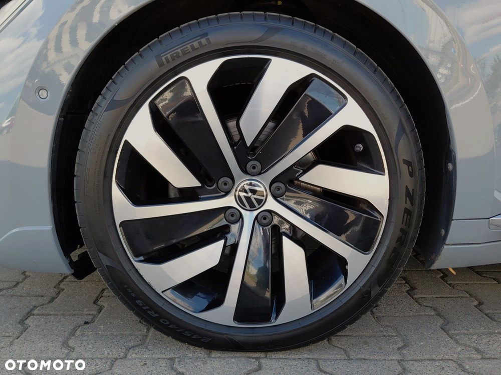 Volkswagen Arteon 2.0 TDI R-Line DSG - 37