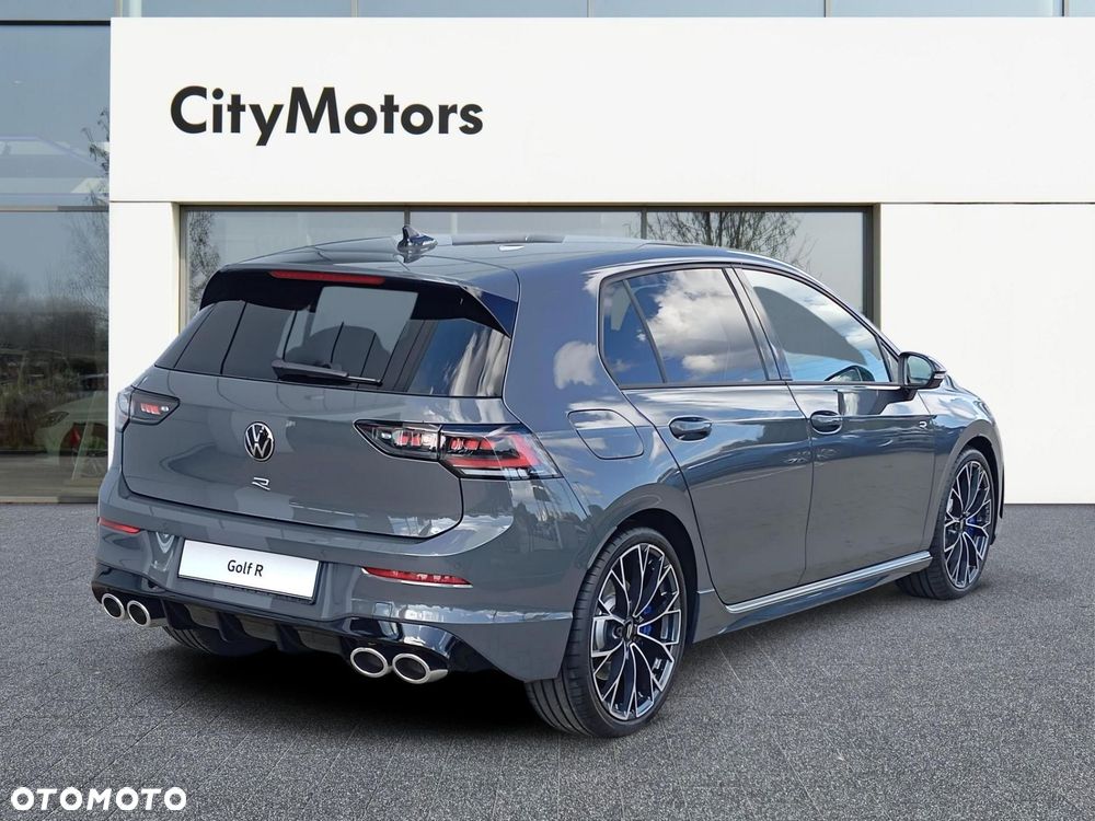 Volkswagen Golf - 7