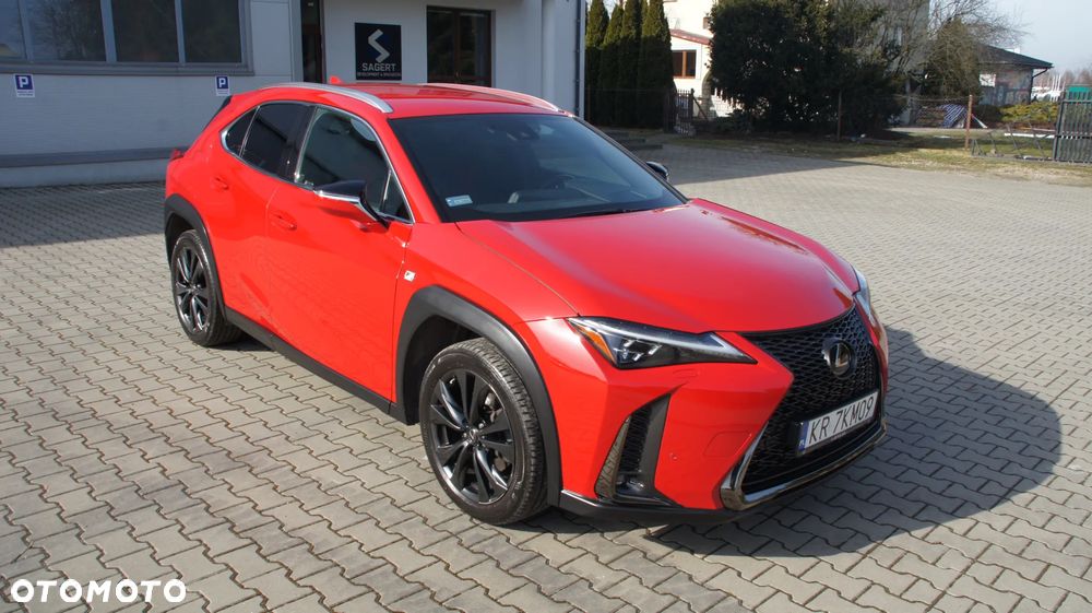 Lexus UX 200 F Sport 2WD - 4