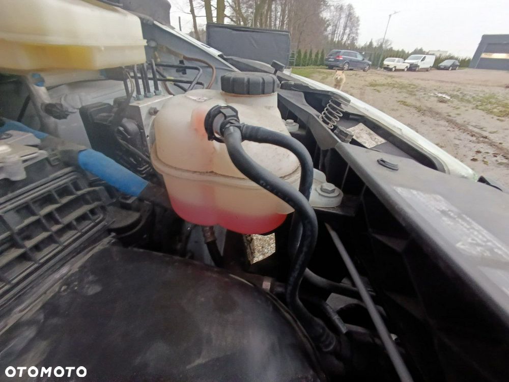 Mercedes-Benz Vito - 16