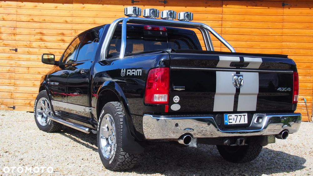 Dodge RAM 5.7 4x4 - 22