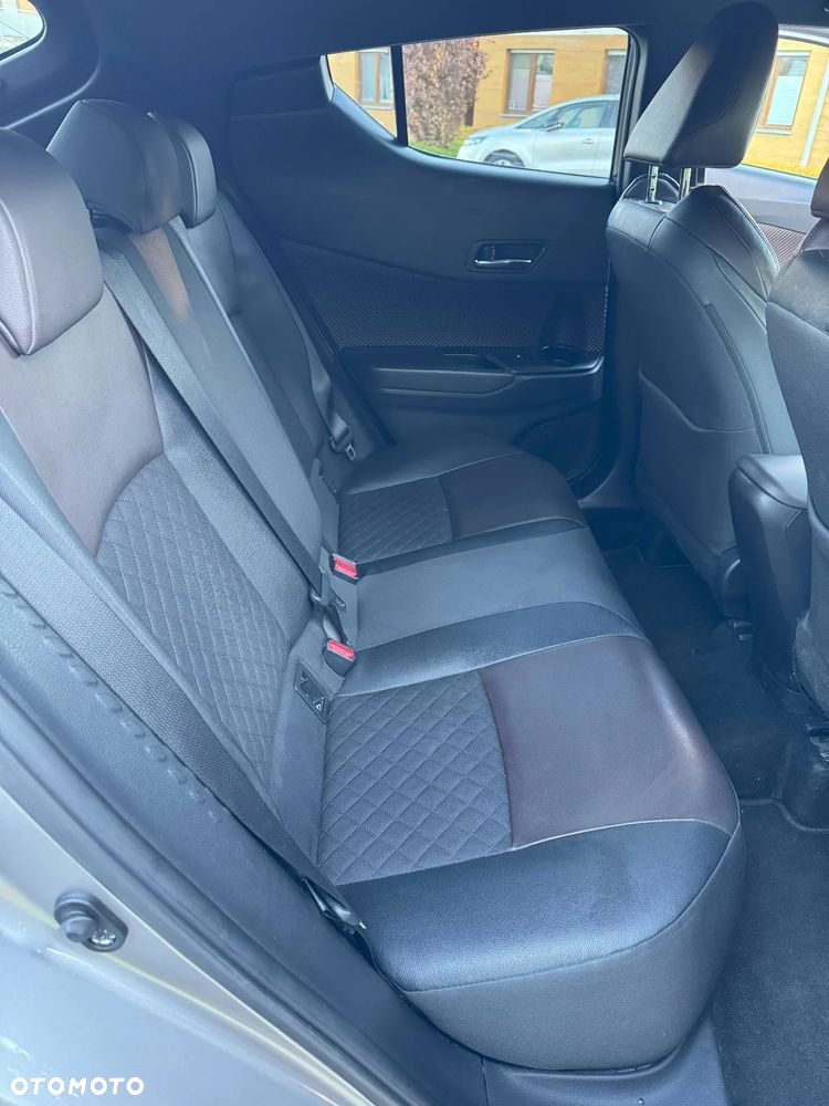 Toyota C-HR 1.2 T Premium - 18