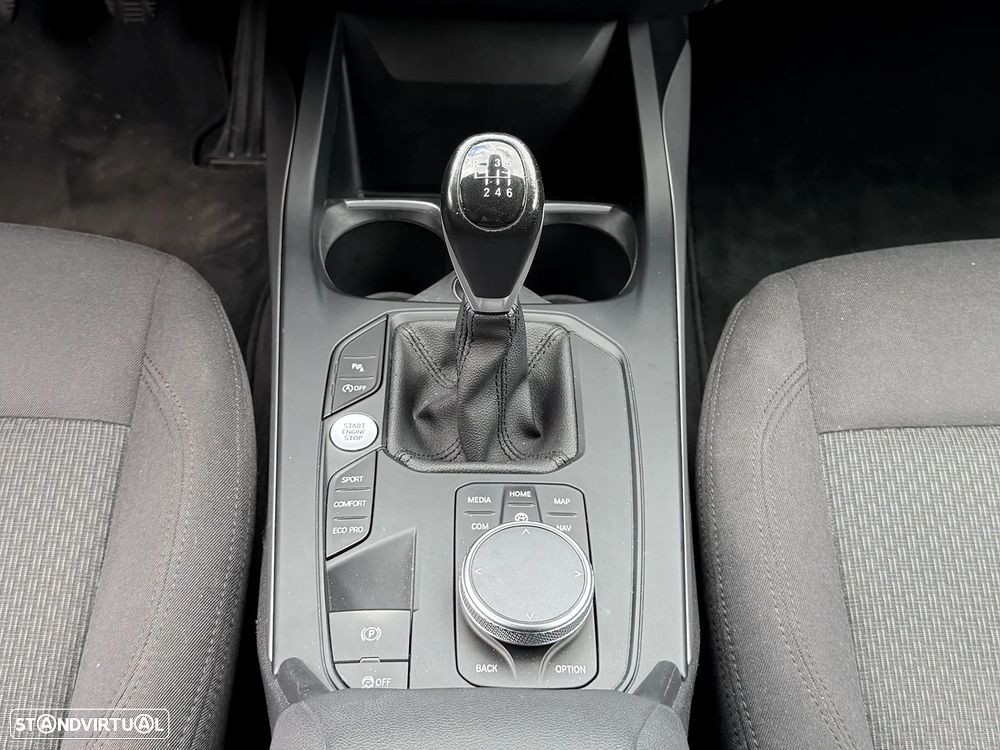 BMW 118 i Advantage - 13