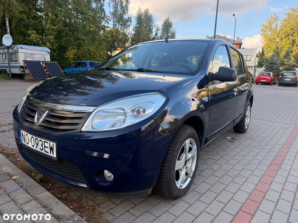Dacia Sandero 1.2 16V Laureate II - 2