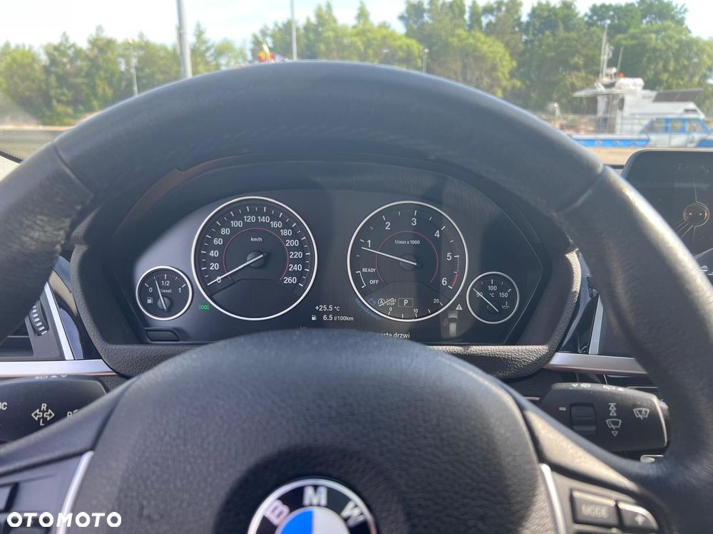 BMW Seria 3 320d xDrive Advantage sport - 10