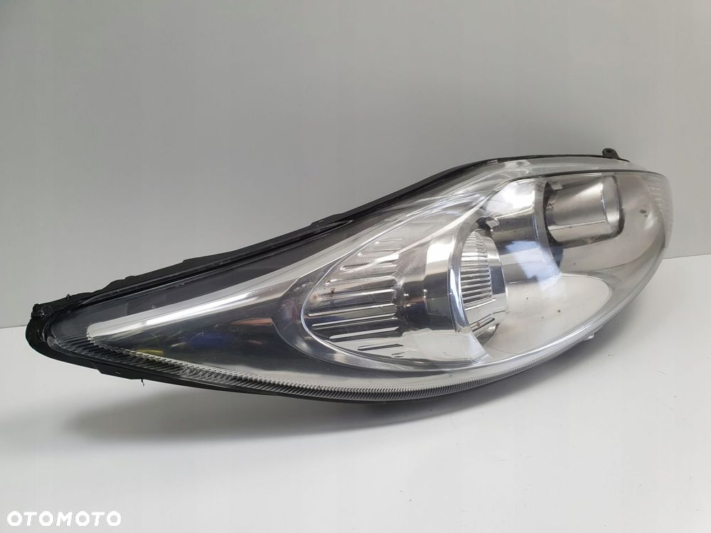 LAMPA PRAWA Ford Fiesta MK7 08-17r PRZEDNIA PRAWY PRZÓD anglik - 6