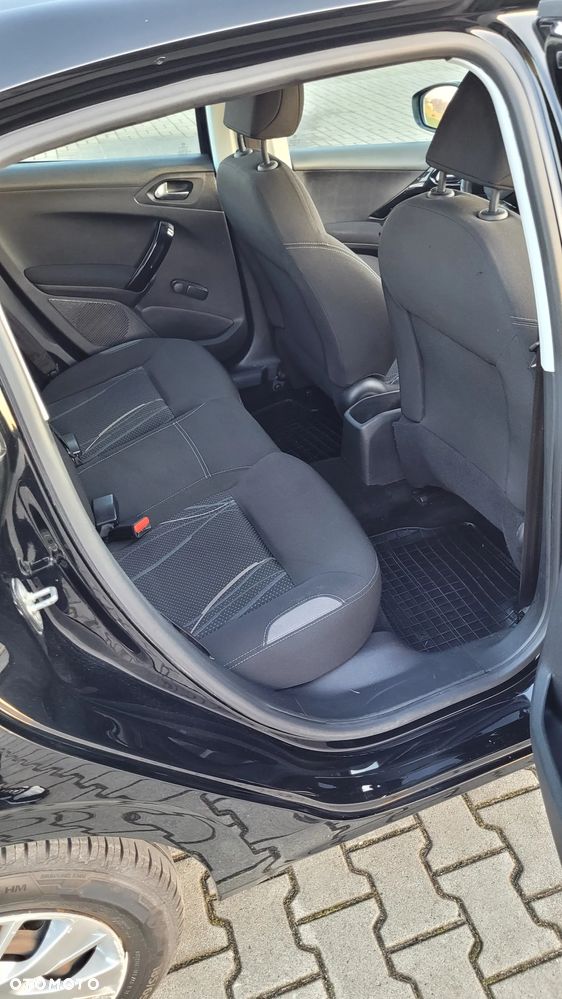 Peugeot 208 BlueHDi 100 Active - 15