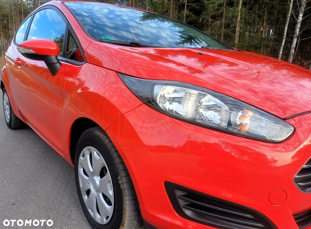 Ford Fiesta 1.6 TDCi Individual - 12