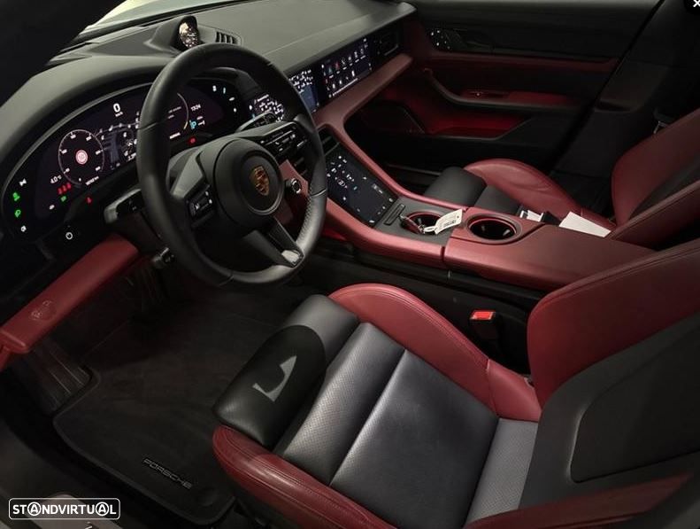 Porsche Taycan Sport Turismo 4S - 9