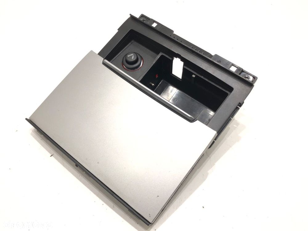 POPIELNICZKA  AUDI A6 C7 (4G2, 4GC) 2010 - 2018 3.0 TDI quattro 180 kW [245 KM] olej napędowy 2011 - 1