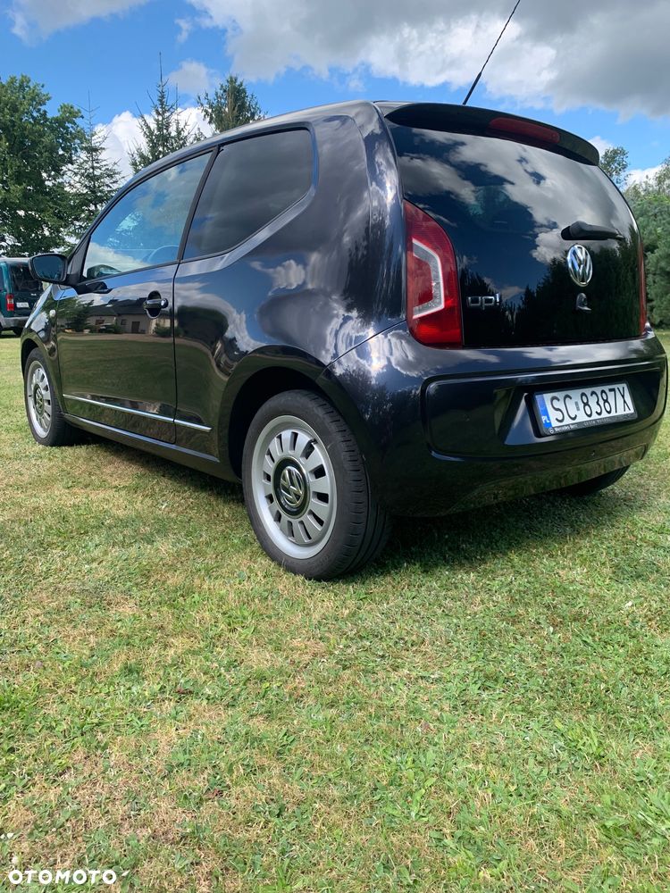Volkswagen up! 1.0 black - 26